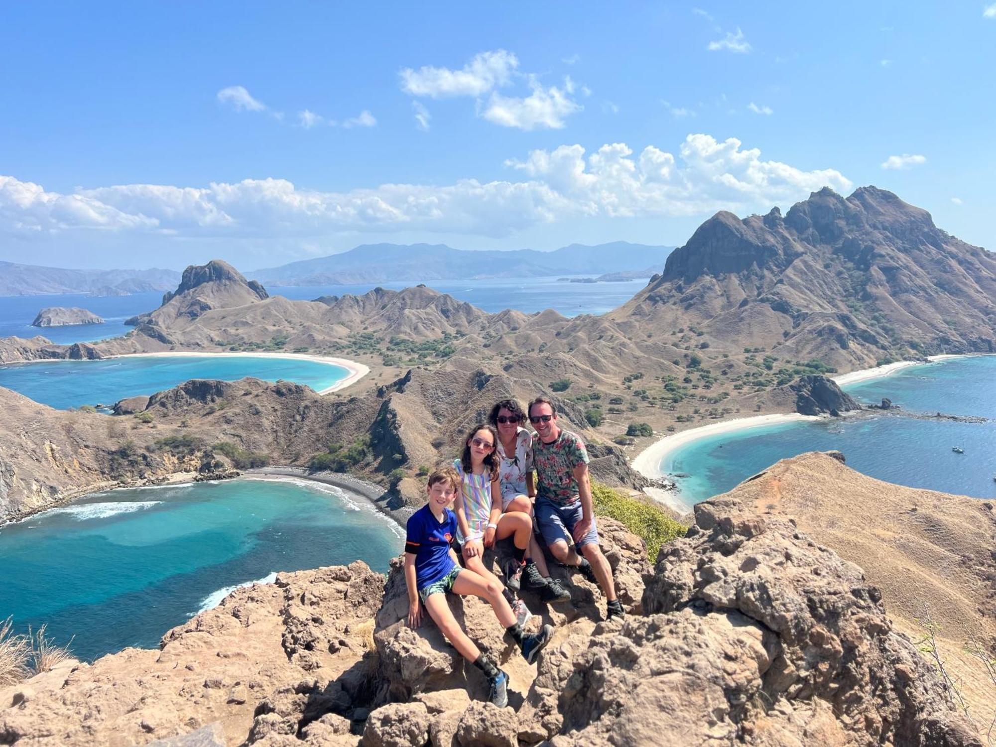 Jhuna Komodo Homestay מראה חיצוני תמונה