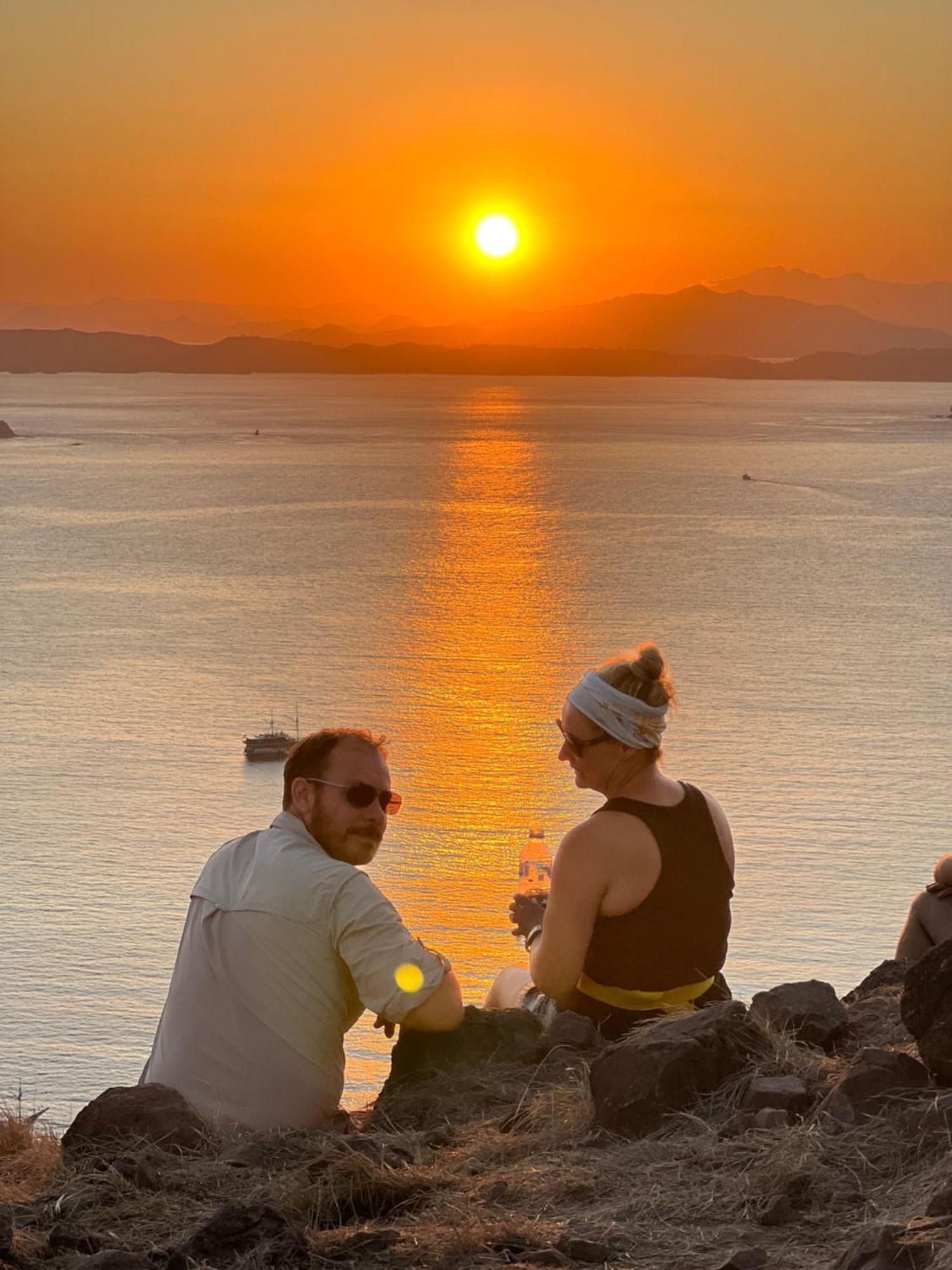 Jhuna Komodo Homestay מראה חיצוני תמונה