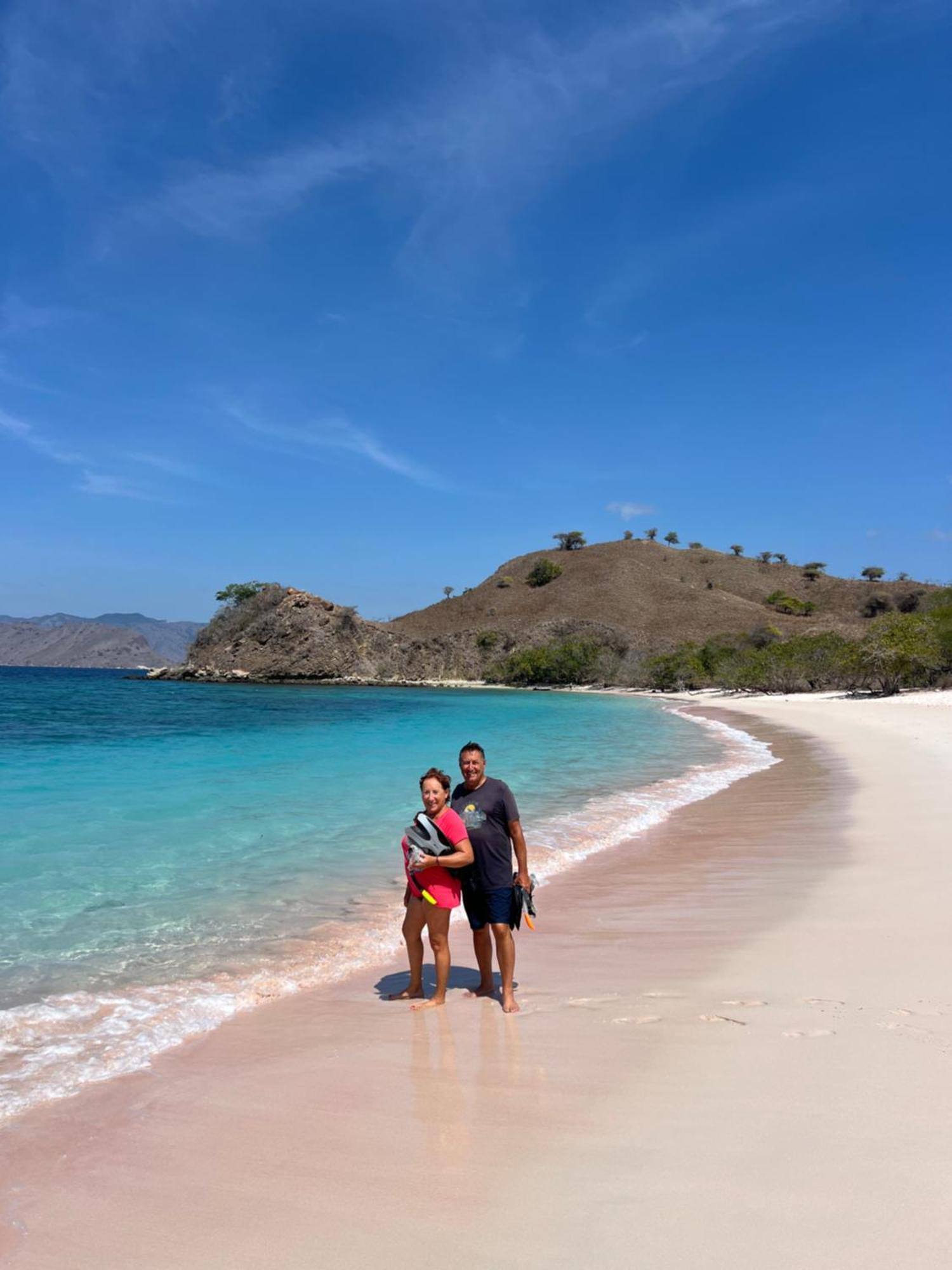 Jhuna Komodo Homestay מראה חיצוני תמונה