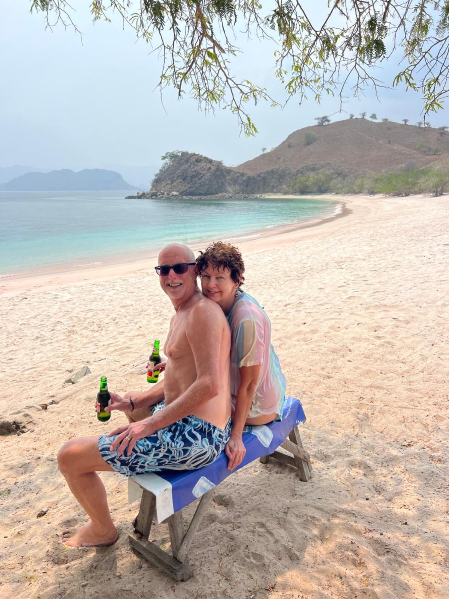 Jhuna Komodo Homestay מראה חיצוני תמונה
